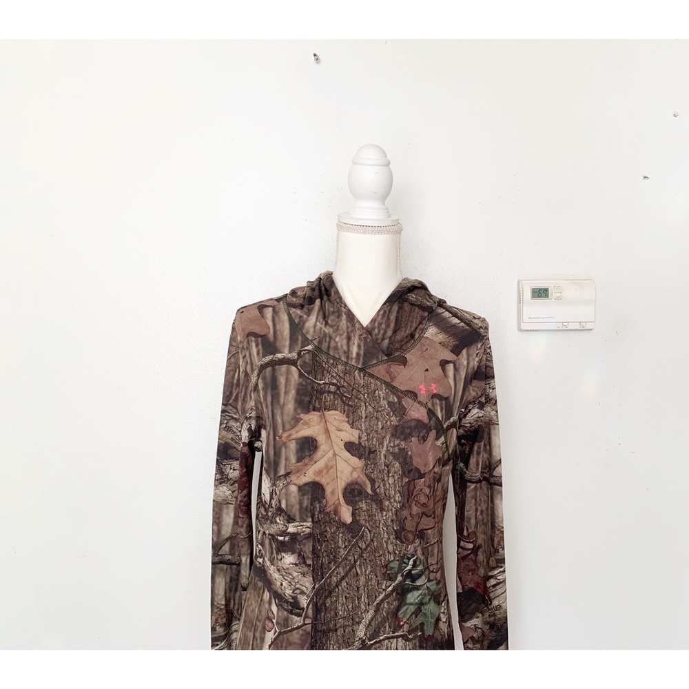 Under Armour Mossy Oak Camo Pullover Hoodie Size Medium - Picture 4 of 11